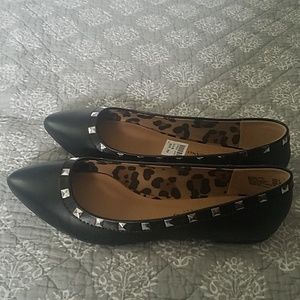 Studded flats